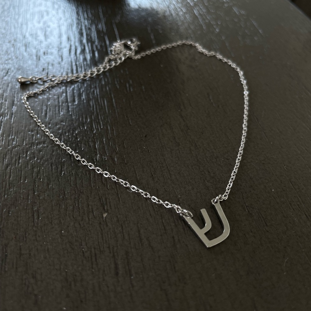 Hebrew Letter ‘Shin’ Necklace | Silver - Picture 4 of 4